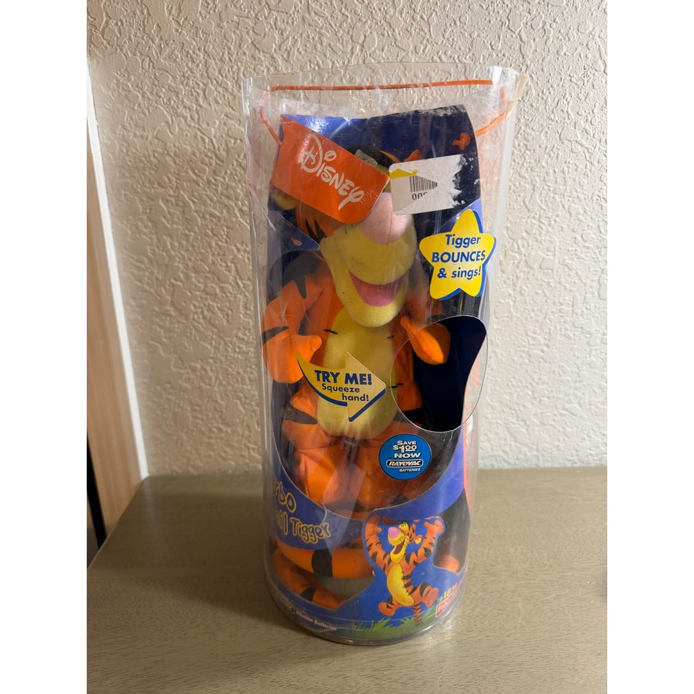Disney Fisher-Price Winnie the Pooh Turbo Tail Tigger Bouncing Singing Plush Toy